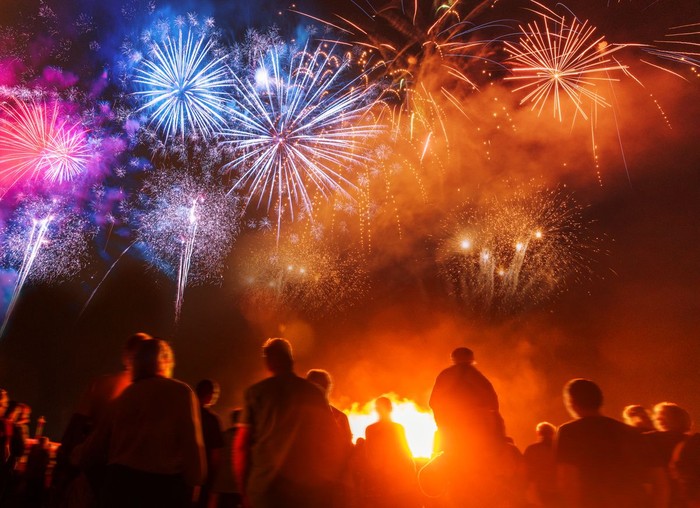 Kenapa Perayaan Tahun Baru Identik dengan Kembang Api? Ini Sejarahnya