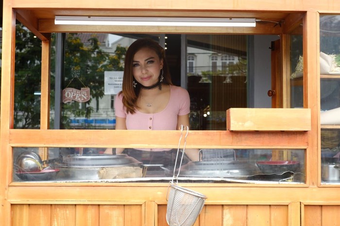 bakso semox madam dewin
