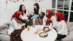 Sebelum Dilamar, Ini Momen Bahagia Isyana Sarasvati Saat Kulineran