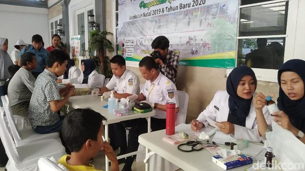 Libur Tahun Baru, Stasiun Pasar Senen Adakan Layanan Pemeriksaan Gratis