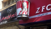 Tiruan KFC juga ada di Iran nih, namanya ZFC. Lengkap banget ya ada bucket dan ayam gorengnya. Foto: Istimewa