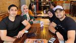 Medina Zein Terciduk Kasus Narkoba, Intip Momen Makan Romantis Bersama Suami