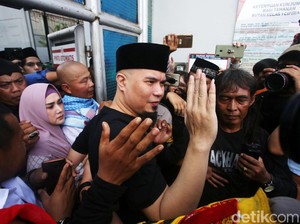 Ahmad Dhani Sudah Bebas, Dengarkan Lagi Karya Musiknya