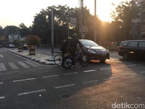Catat! Polisi Bisa Tilang Pesepeda yang Langgar Jalur Sepeda di Sudirman-Thamrin