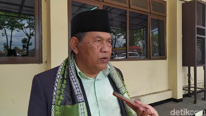 Ketua MUI Garut Sirojul Munir