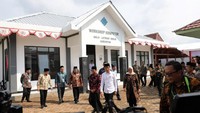 Jokowi juga sempet meninjau gedung BLK Komunitas. Pool/Kemenaker.