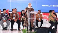 Ida mengatakan program BLK komunitas sejatinya merupakan terobosan presiden untuk menghadapi bonus demografi pada 2030 hingga 2040 sekaligus mengurangi angka pengangguran di Indonesia yang terbilang masih tinggi meskipun angka tersebut sudah turun dari lima tahun yang lalu. Pool/Kemenaker.
