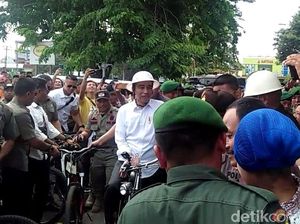 Ngonthel ke Kota Lama, Jokowi: Bisa Jadi Ikon Baru Jateng