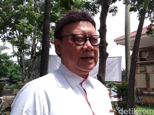Soal Lowongan CPNS, Tjahjo Kumolo: Tak Ada Tenaga Administrasi