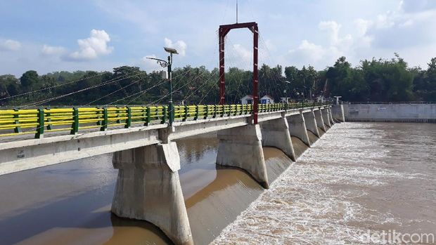 Tak Cuma Suplai Air Pertanian, Bendung Kamijoro Jadi Tempat Wisata