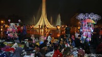 Suasana perayaan malam tahun baru di TMII.