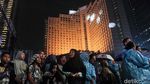 Jelang Pergantian Tahun, Warga Mulai Datangi Bundaran HI
