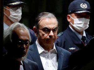 Ghosn Diminta Kembali, Jepang Tekan Lebanon Lewat IMF