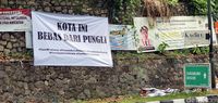 Heboh #SaveWisatawan di Sukabumi