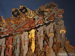 Dalang Banyumas Akan Polisikan Khalid Basalamah soal Ceramah Wayang Haram
