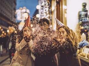 30 Kumpulan Ucapan Natal Dan Tahun Baru 2021 Yang Simple Dan Berkesan