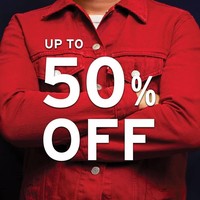 Sedangkan Anda yang ingin membeli jeans dapat mengunjungi gerai Levis. Brand tersebut memberi diskon hingga 50%. Foto: Twitter