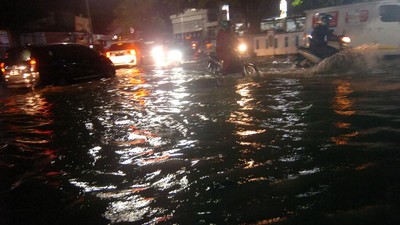 Tegal Banjir di Malam Tahun Baru