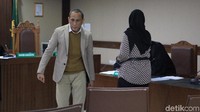 Elviyanto dan Mirawati akan mengajukan eksepsi karena merasa dakwaan jaksa tak sesuai fakta.