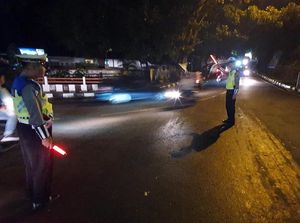 Lalu Lintas di Lokasi Wisata Palabuhanratu Ramai Lancar di Malam Tahun Baru