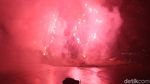 Pesta Kembang Api Sambut Tahun Baru di TMII