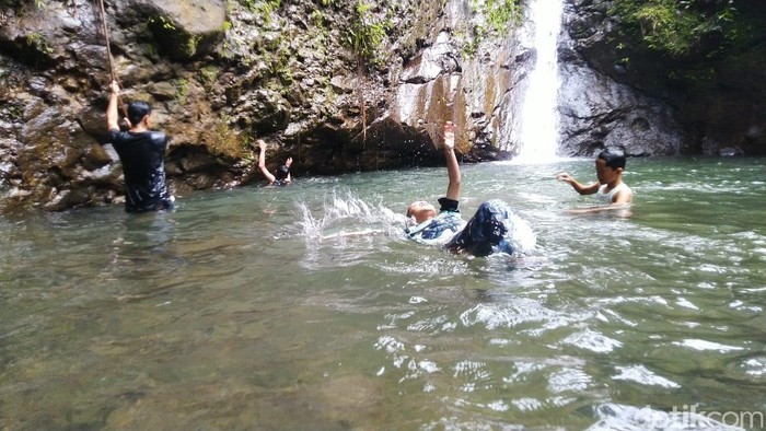 Air Terjun Pangantin