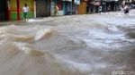 Kali Meluap, Jalan Duta Indah Pondokgede Bak Sungai