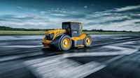 Untuk meningkatkan kemampuannya traktor ini juga ditambahkan supercharger agar putaran turbo terjadi di putaran rendah. Sistem pendingin udara menggunakan tangki es demi mengurangi peningkatan suhu sebesar 50 derajat celcius. Foto: Carscoops
