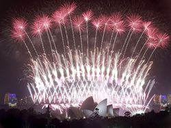 Pesta Kembang Api Tahun Baru 2020 di Berbagai Negara