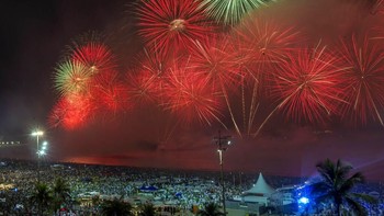 Pesta tahun baru di Brasil. Foto: AP Photo/Bruna Prado 