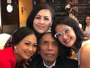 Sutradara Senior Chris Pattikawa Tutup Usia