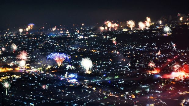 Tahun Baru di Paralayang Batu Malang