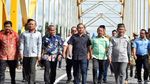 Momen Bupati Tapteng Resmikan Jembatan Hamzah Al-Fansuri