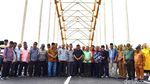 Momen Bupati Tapteng Resmikan Jembatan Hamzah Al-Fansuri