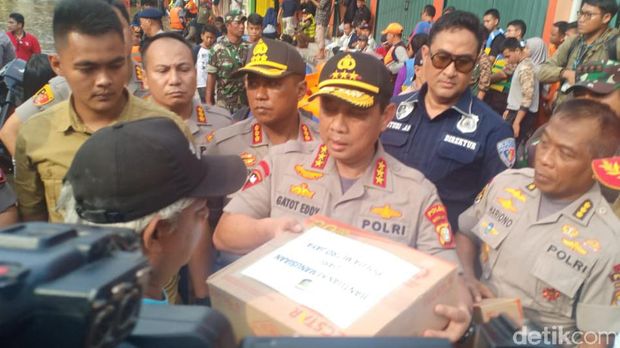 Cek Banjir di Ciledug Indah, Kapolda Imbau Masyarakat Waspadai Curah Hujan