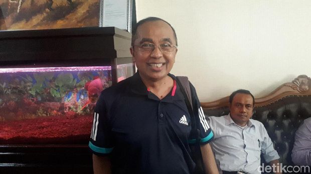 Cerita Hakim PN Jakpus Ngantor Bersandal Jepit karena Kebanjiran
