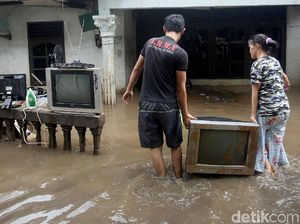 Catat! Ini Antisipasi Bahaya Listrik Saat Banjir
