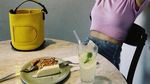 Liburan ke Bali, Ini Pesona Rose BLACKPINK Saat Cicip Roti hingga Permen