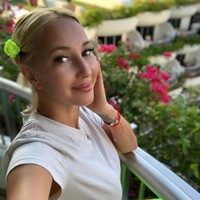 Lera pun mengakui bahwa implannya telah memicu sindrom kelelahan kronis, dan telah berjanji bahwa dia tidak akan mendapatkan implan baru. Foto: Instagram