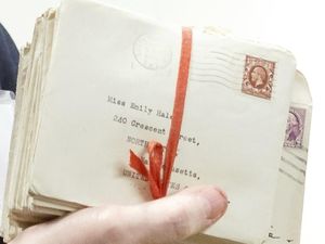 Ditemukan Kartu Ucapan Valentine Tertua di Dunia, Isinya Sungguh Romantis