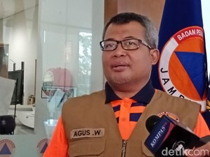 BNPB Update Banjir Jabodetabek: Ada 140 Titik, Tinggi Rata-Rata 20-50 cm