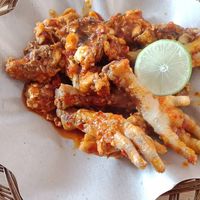 Terlihat Menyeramkan, 5 Makanan Enak Ini Terbuat dari Tulang