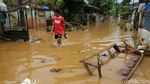 Banjir Surut, Warga Komplek IKPN Bintaro Mulai Bersih-bersih