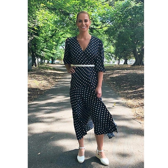 Dibantu oleh seorang pakar, ia menjalani gaya hidup yang lebih sehat dan tentunya olahraga hingga bisa kembali ke berat badannya ketika aktif jadi petenis yakni 67 kg. Hal ini tentu mengembalikan kepercayaan diri Jelena. Foto: Instagram @dokic_jelena