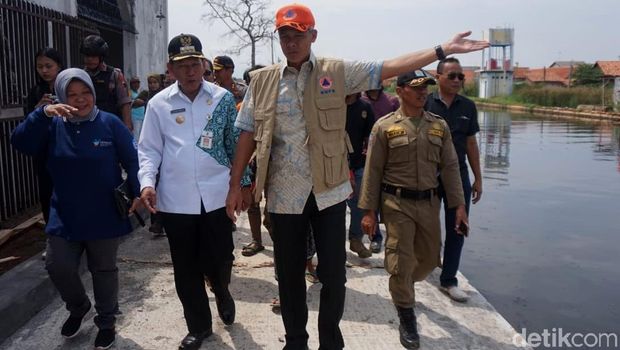 Gubernur Ganjar Cek Rumah Pompa di Pekalongan 