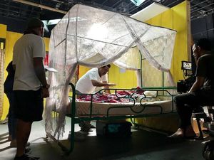 Semangat Mak Nyak Syuting Series Si Doel Sebelum Berpulang
