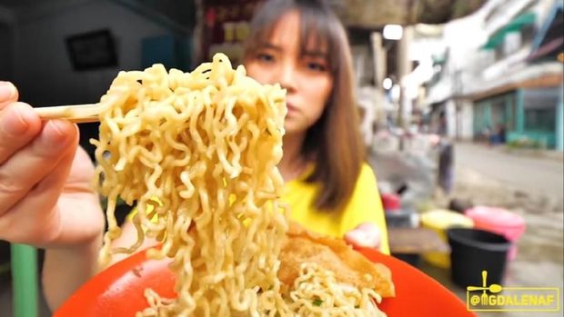 Wusss! Penjual Bakmi di Medan Masak Secepat Kilat