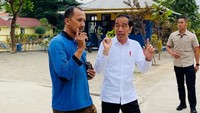 Seperti diketahui Waduk Pluit dilengkapi dengan pompa yang fungsi utamanya pada saat kondisi banjir dan pasang air laut (rob), di mana air akan dipompa dari Waduk Pluit ke laut. Basuki juga menjelaskan bahwa tampungan Waduk Pluit adalah 3,29 juta m3 yang dilengkapi dengan 3 rumah pompa berkapasitas total 49 m3/detik. Istimewa/Dok. Biro Pers Setpres.