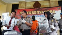 Di lokasi itu keduanya diduga hendak melakukan hubungan suami-istri. Namun, keduanya terlibat cekcok pemicunya Paniyati diduga berhubungan dengan pria lain. Saat menganiaya Paniyati, Suratmin juga mengalami luka akibat sabetan sabit korban. Keduanya akhirnya saling serang hingga akhirnya Paniyati tewas.