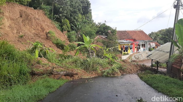 Berita di Jabar Hari Ini: 11 Desa Terisolir di Bogor-Tanggap Darurat di